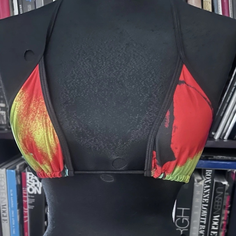 Bold Multicolor Bikini Set - Picture 2 of 8